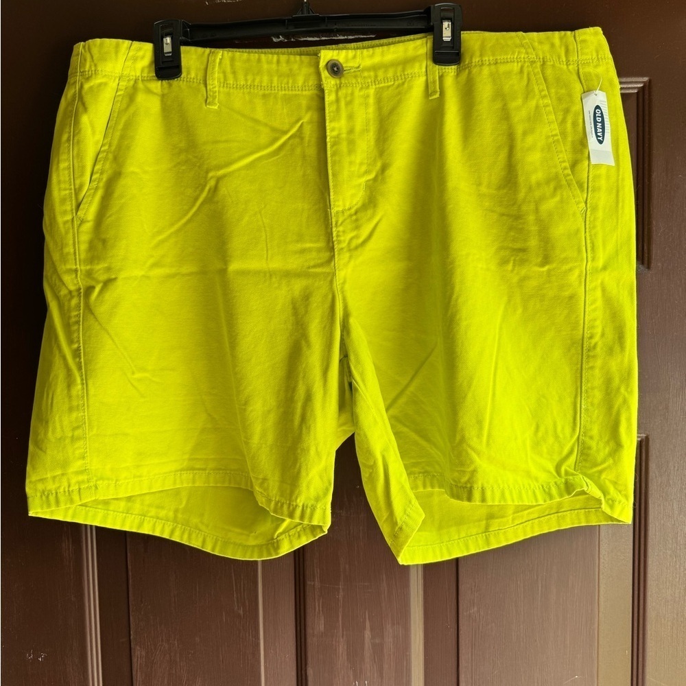 Old Navy Boyfriend Shorts Size 18 NWT